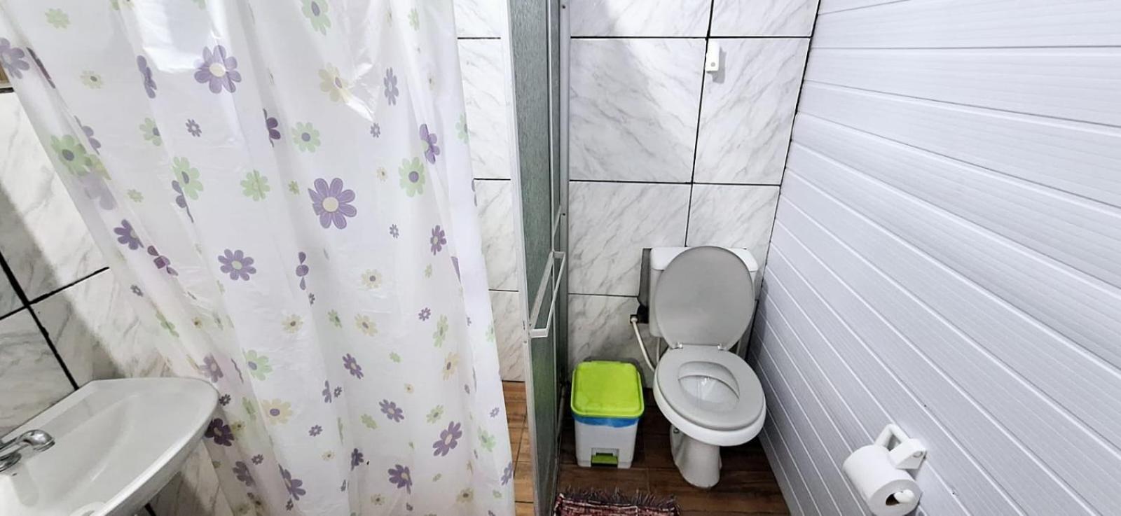 Casa De 2 Quartos Com 2 Ares-Condicionados Em Torres-Rs - Na Mais Bela Praia Gaucha - Cozinha - Banheiro - Tv Smart 32 E Wi-Fi - Estacionamento - Anfitria Superhost No Bnb 빌라 외부 사진